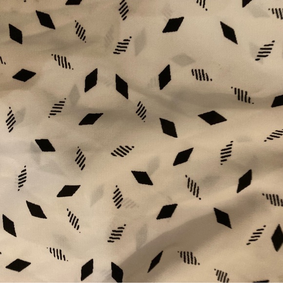 Reitmans classy sleeveless tunic - Picture 4 of 8